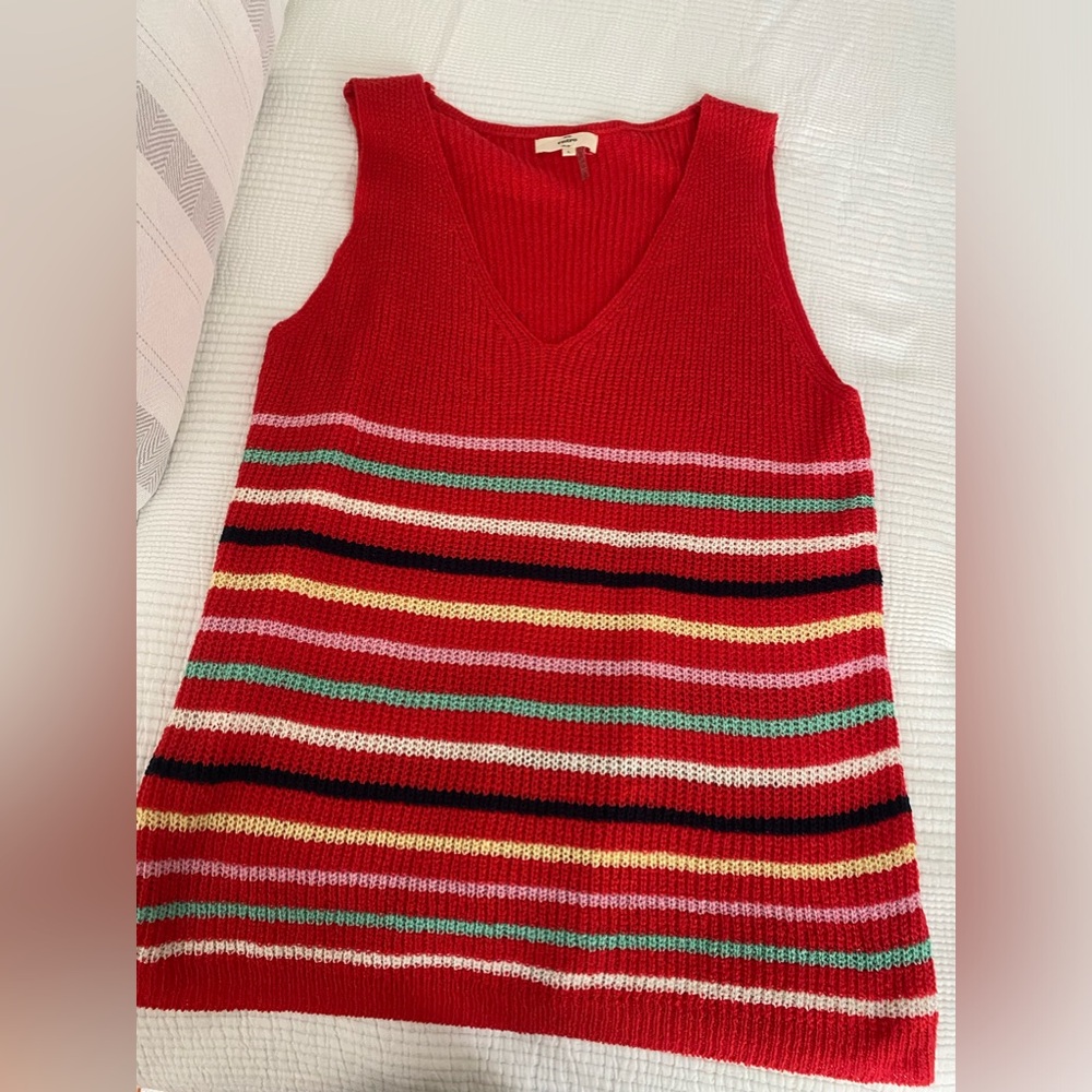 Lightweight knit summer top